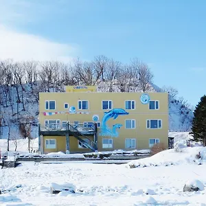 2* 酒店 海豚酒店